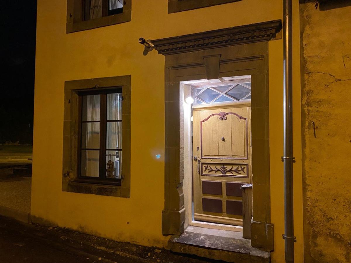 Petit Chateau Melay Melay  Eksteriør billede
